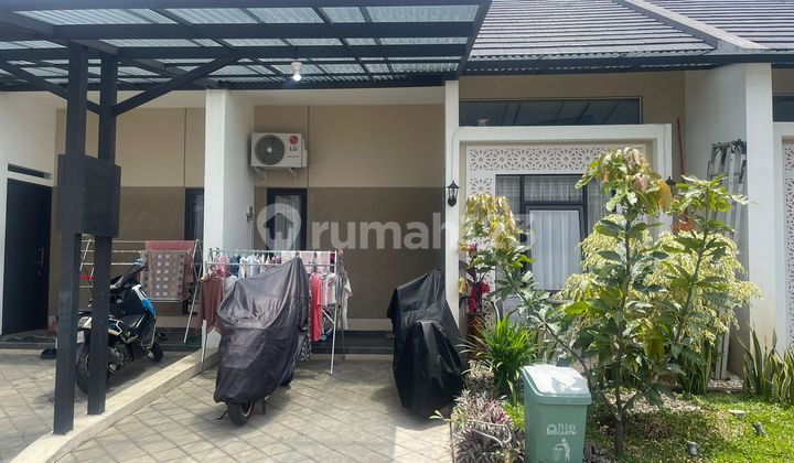 RUMAH MINIMALIS ASRI TERAWAT LINGKUNGAN NYAMAN SIAP HUNI DI CISARANTEN BANDUNG
