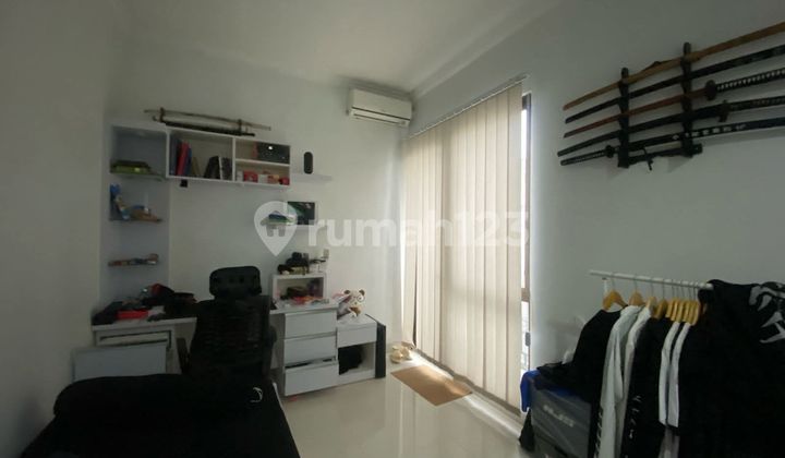 RUMAH MINIMALIS MODERN 2 LANTAI SEMI FURNISHED SIAP HUNI DI PODOMORO PARK CLUSTER AMAGRIYA BANDUNG