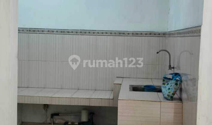 SPACIOUS 2-STORY STRATEGIC SHOPHOUSE, SUITABLE FOR ANY BUSINESS, READY TO USE, ON RAYA BATUJAJAR BANDUNG 2