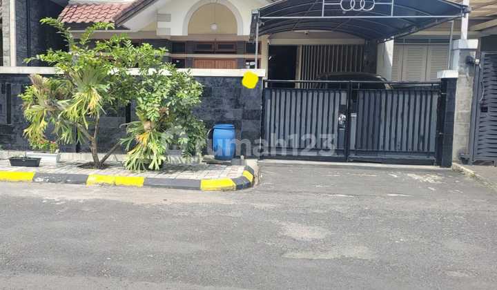 RUMAH EKSKLUSIF NYAMAN STRATEGIS SIAP HUNI DI BATUNUNGGAL BANDUNG