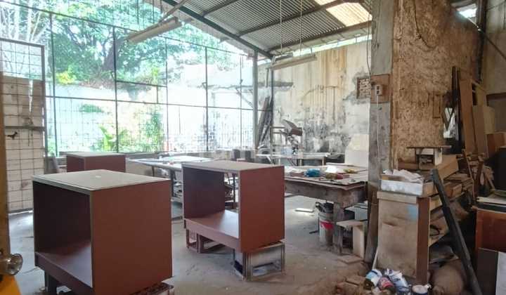 GUDANG STRATEGIS SIAP PAKAI DI SAYAP PASTEUR BANDUNG GUDANG STRATEGIS SIAP PAKAI DI SAYAP PASTEUR BANDUNG