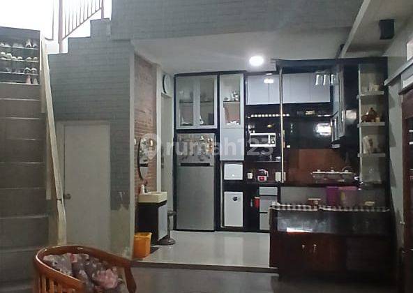 Rumah Bagus Minimalis Modern 2,5 Lantai Siap Huni Di Awani Residence Bandung ,,,,,, 1