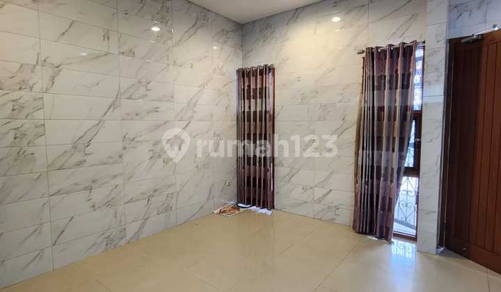 RUMAH MINIMALIS 2 LANTAI ASRI NYAMAN SIAP HUNI DI TAMAN HOLIS INDAH THI BANDUNG 2