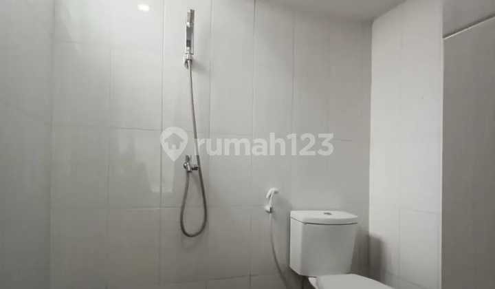 RUMAH BARU MINIMALIS MODERN 2 LANTAI NYAMAN STRATEGIS SIAP HUNI DI CIHANJUANG CIMAHI RUMAH BARU MINIMALIS MODERN 2 LANTAI NYAMAN STRATEGIS SIAP HUNI DI CIHANJUANG CIMAHI