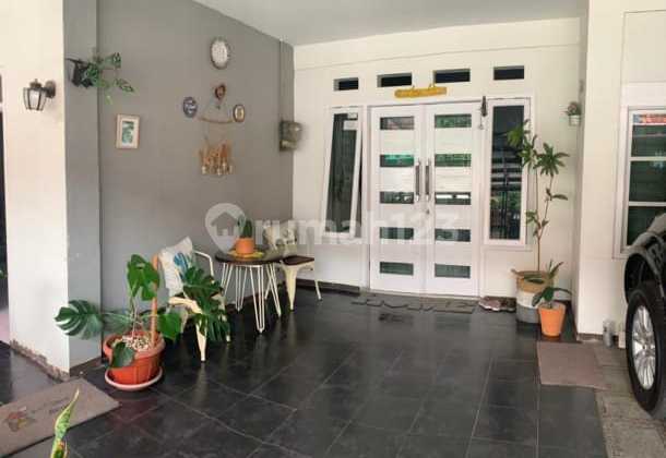 RUMAH LUAS STRATEGIS SIAP HUNI DI MAINAROAD BUAH BATU BANDUNG RUMAH LUAS STRATEGIS SIAP HUNI DI MAINAROAD BUAH BATU BANDUNG