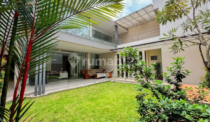 RUMAH IDAMAN MINIMALIS MODERN 2 LANTAI SEMI FURNISHED SIAP HUNI DI TAMAN KOPO INDAH 3 TKI3 BANDUNG