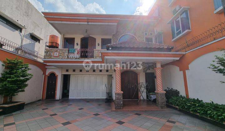 Rumah Mewah 2 Lantai Minimalis Modern Semi Furnished Siap Huni Di Antapani Bandung 1