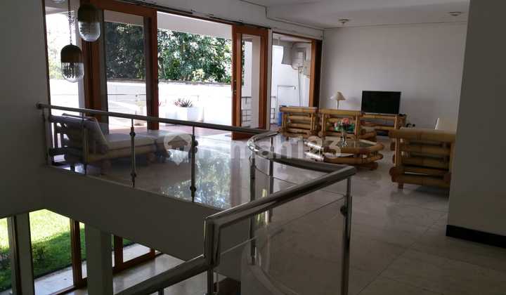 RUMAH LUAS 2 LANTAI NYAMAN STRATEGIS SIAP HUNI DI MAINROAD HEGARMANAH BANDUNG 2