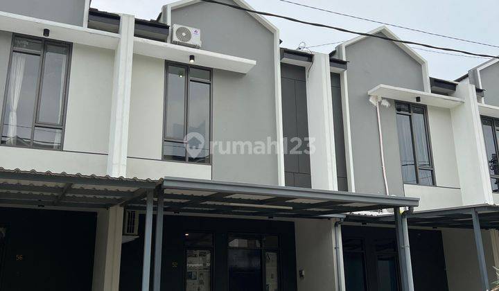 RUMAH BARU 2 LANTAI MINIMALIS MODERN SEMI FURNISHED SIAP HUNI DI TAMAN KOPO INDAH 5 TKI5 BANDUNG 1