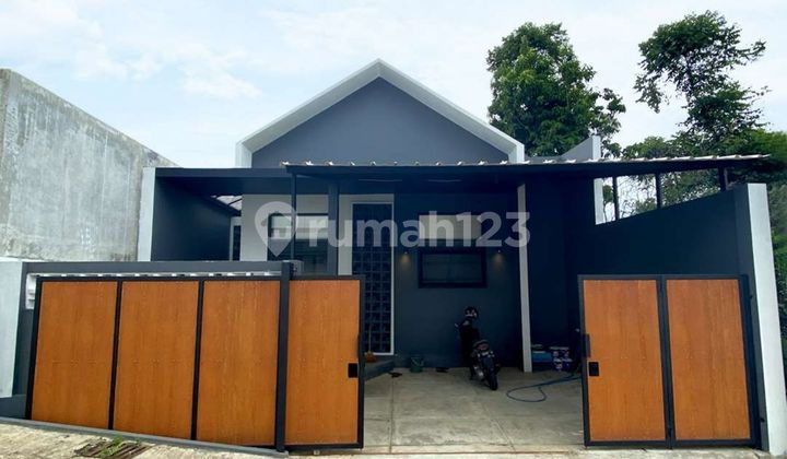 RUMAH MINIMALIS ASRI TERAWAT SIAP HUNI DI CINUNUK CIBIRU BANDUNG