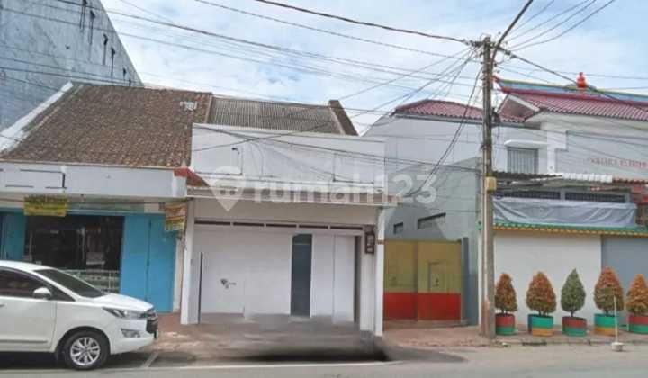 RUKO STRATEGIS LOKASI RAMAI SIAP PAKAI DI CIBADAK BANDUNG 1