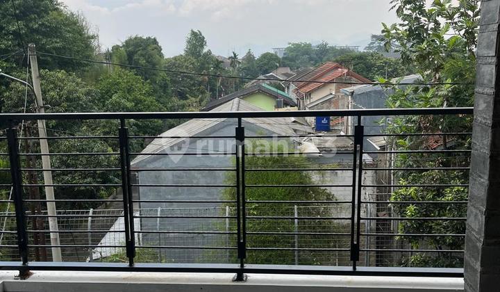 RUMAH KEREN MINIMALIS MODERN 2 LANTAI SIAP HUNI DI SETRADUTA BANDUNG 2