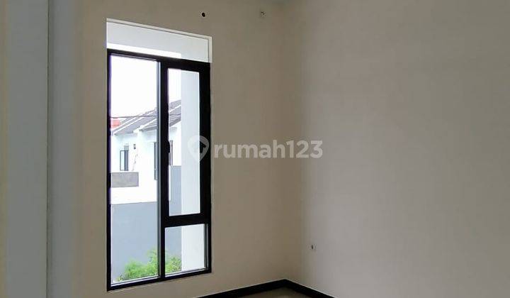 Rumah Keren Nyaman Terawat 2 Lantai Siap Huni Di Taman Kopo Indah 5 Tki5 Sherwood Bandung 2