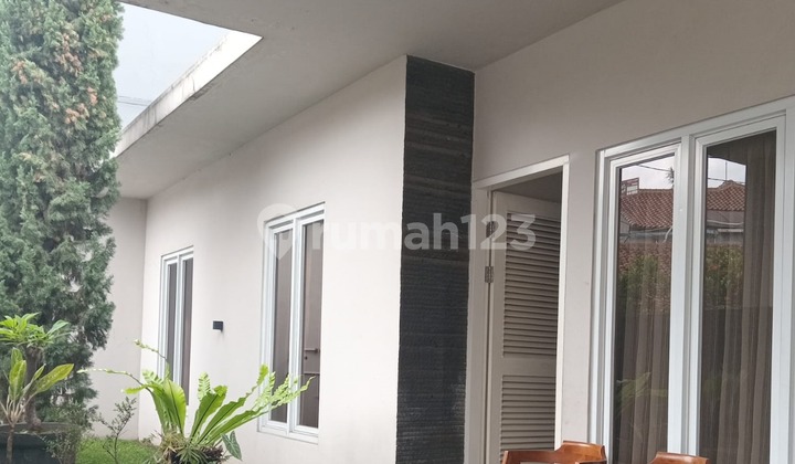 RUMAH LUAS CANTIK MINIMALIS MODERN SIAP HUNI DI PHARMINDO CIJERAH BANDUNG RUMAH LUAS CANTIK MINIMALIS MODERN SIAP HUNI DI PHARMINDO CIJERAH BANDUNG