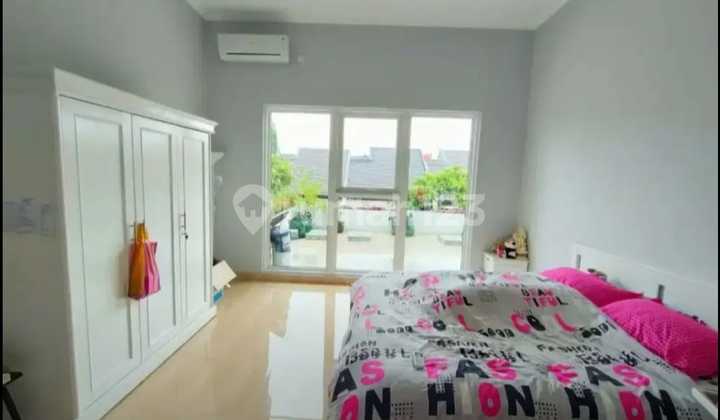 RUMAH MINIMALIS MODERN 2,5 LANTAI SEMI FURNISHED SIAP HUNI DI BATUNUNGGAL BANDUNG