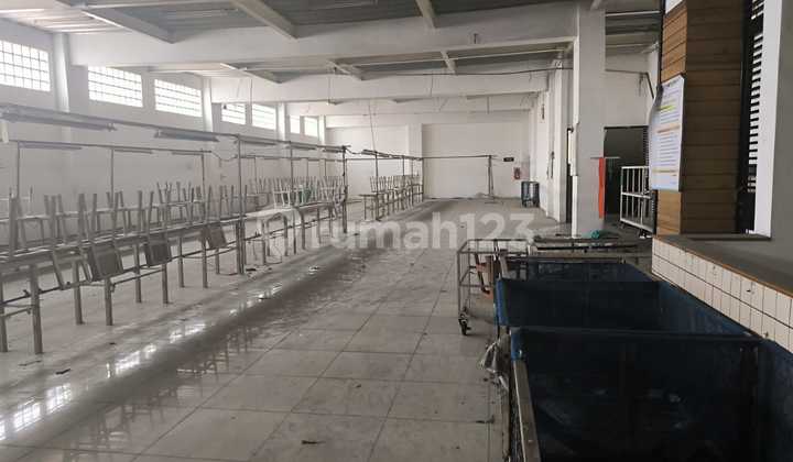 RUANG USAHA 3,5 LANTAI LUAS STRATEGIS SIAP PAKAI DI KOPO KATAPANG BANDUNG