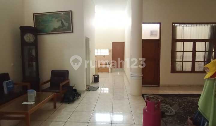 RUANG USAHA LUAS STRATEGIS DAERAH RAMAI COCOK UNTUK SEGALA USAHA SIAP PAKAI DI SAYAP RIAU BANDUNG RUANG USAHA LUAS STRATEGIS DAERAH RAMAI COCOK UNTUK SEGALA USAHA SIAP PAKAI DI SAYAP RIAU BANDUNG