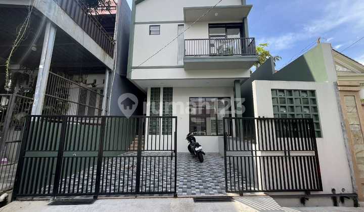 Rumah Nyaman Minimalis Strategis Siap Huni di Cigadung Bandung Rumah Nyaman Minimalis Strategis Siap Huni di Cigadung Bandung