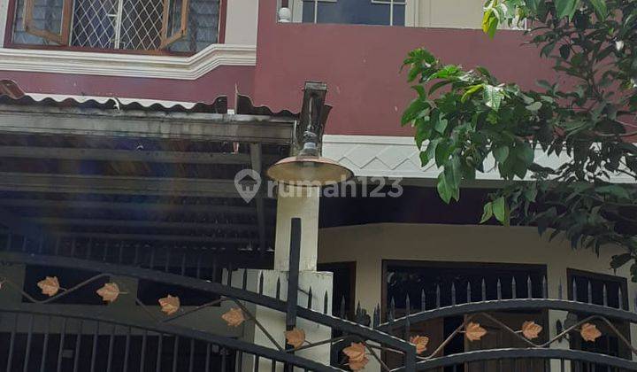 Rumah Luas Nyaman 2 Lantai Siap Huni Di Cigadung Bandung ,,,,, 1