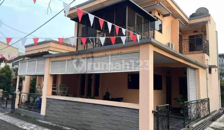 RUMAH IDAMAN MINIMALIS MODERN 2 LANTAI SEMI FURNISHED SIAP HUNI DI CIGANITRI BANDUNG RUMAH IDAMAN MINIMALIS MODERN 2 LANTAI SEMI FURNISHED SIAP HUNI DI CIGANITRI BANDUNG