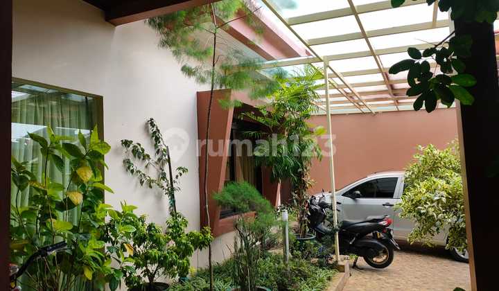 Rumah Asri Luas 2 Lantai Lingkungan Nyaman Strategis Siap Huni di Leuwisari Bandung