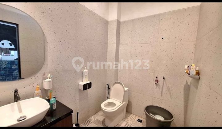 COOL 2-STORY COMFORTABLE READY-TO-OCCUPY INDUSTRIAL HOUSE IN CIPAGERAN BANDUNG 2