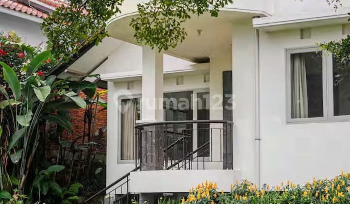 VILLA CANTIK ASRI TERAWAT LINGKUNGAN NYAMAN DI GIRI INDAH PARONGPONG BANDUNG