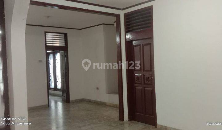 Rumah Bagus 2 Lantai Kawasan Elit Siap Huni Di Rawamangun Jakarta Timur  2