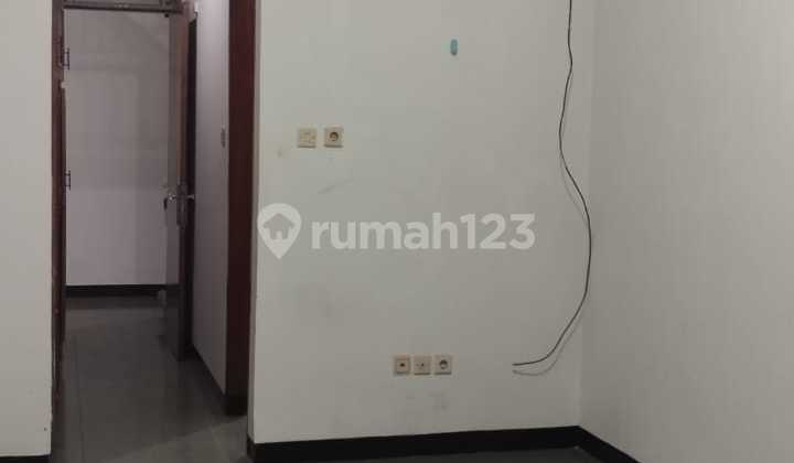 RUMAH 2 LANTAI NYAMAN ASRI TERAWAT SIAP HUNI DI KOPO KENCANA BANDUNG 1