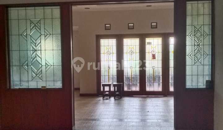Dijual Rumah Pusat Kota dkt Lengkong cocok untuk kuliner, kantor