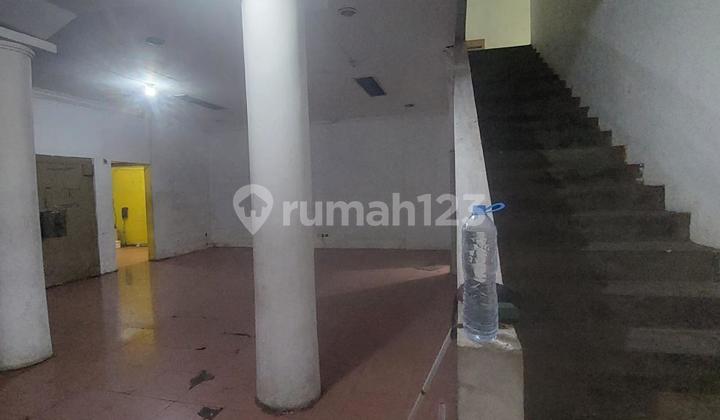 RUKO STRATEGIS 2 LANTAI LOKASI RAMAI COCOK UNTUK SEGALA USAHA SIAP PAKAI DI SUDIRMAN BANDUNG RUKO STRATEGIS 2 LANTAI LOKASI RAMAI COCOK UNTUK SEGALA USAHA SIAP PAKAI DI SUDIRMAN BANDUNG