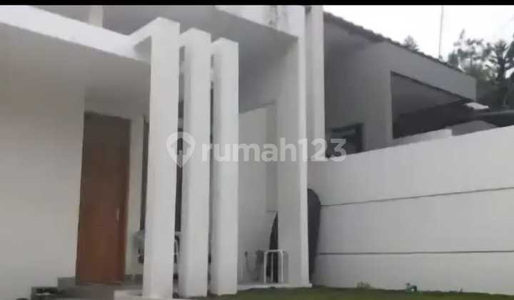 Rumah Idaman 1,5 Lantai Full Furnished Siap Huni di Geger Kalong Bandung Rumah Idaman 1,5 Lantai Full Furnished Siap Huni di Geger Kalong Bandung