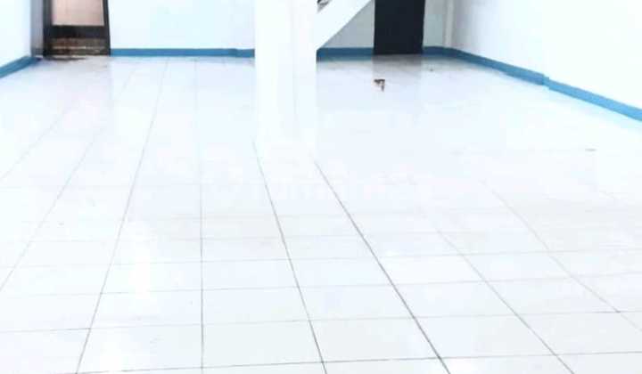 RUKO 2,5 LANTAI LUAS STRATEGIS COCOK UNTUK SEGALA USAHA SIAP PAKAI DI AHMAD YANI BANDUNG