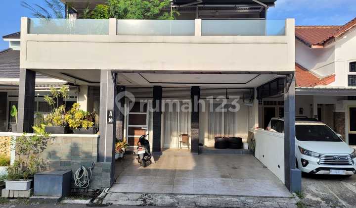 RUMAH KEREN 2 LANTAI MINIMALIS MODERN FULL FURNISHED SIAP HUNI DI GUNUNG BATU BANDUNG