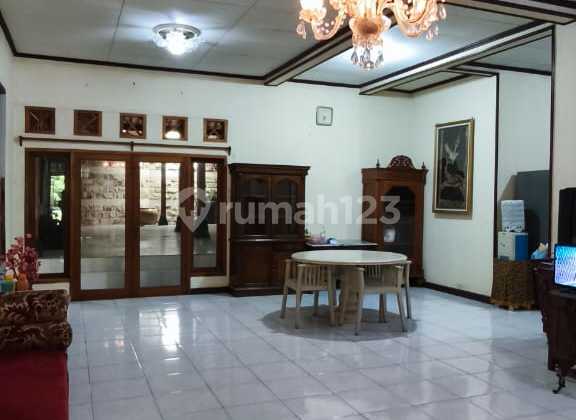 RUMAH BAGUS MINIMALIS MODERN FULL FURNISHED SIAP HUNI DI SETRADUTA BANDUNG