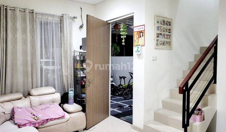 RUMAH MINIMALIS 2 LANTAI ASRI TERAWAT SIAP HUNI DI CIBEUREUM BANDUNG 2
