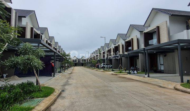 Rumah Keren 2 Lantai Siap Huni Di Podomoro Park Fashagriya Bandung 1