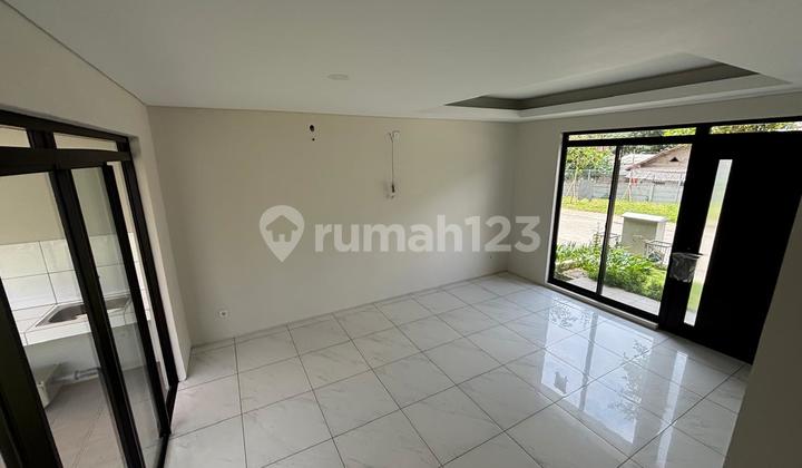RUMAH BAGUS MINIMALIS MODERN 2 LANTAI NYAMAN SIAP HUNI DI TATAR TARUBHAWANA KOTA BARU PARAHYANGAN KBP BANDUNG