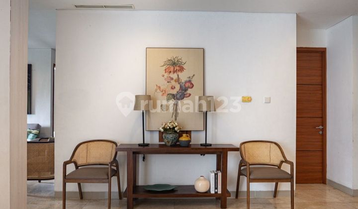 DAGO SUITES APARTMENT 3BR PREMIUM TYPE FULLY FURNISHED COMFORTABLE READY TO OCCUPY BANDUNG DAGO SUITES APARTMENT 3BR PREMIUM TYPE FULLY FURNISHED COMFORTABLE READY TO OCCUPY BANDUNG