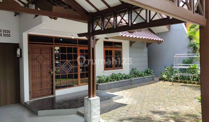 RUMAH ASRI NYAMAN TERAWAT SIAP HUNI DI BATUNUNGGAL BANDUNG 2