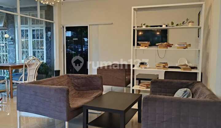 RUANG USAHA LUAS STRATEGIS LINGKUNGAN NYAMAN SIAP PAKAI DI PAJAJARAN BANDUNG RUANG USAHA LUAS STRATEGIS LINGKUNGAN NYAMAN SIAP PAKAI DI PAJAJARAN BANDUNG