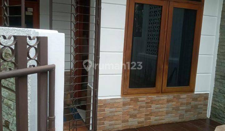 Rumah Nyaman Asri Terawat Tengah Kota 2 Lantai Minimalis Siap Huni Di Gg. Luna Bandung 1