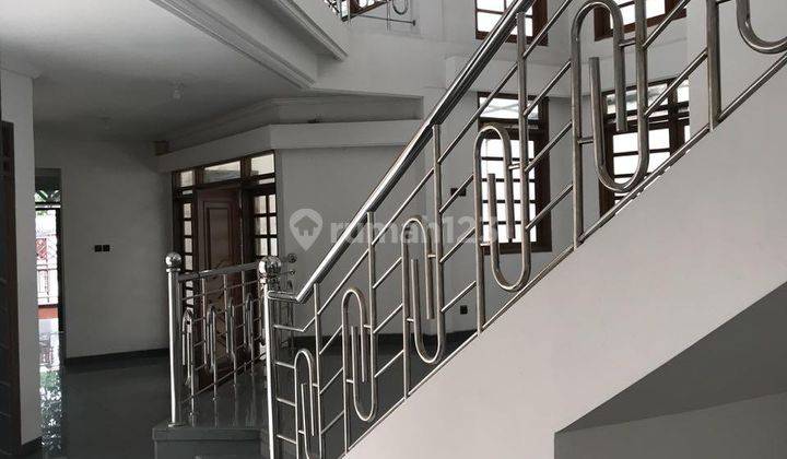 RUMAH IDAMAN MINIMALIS MODERN SIAP HUNI DI CIKUTRA BANDUNG 2