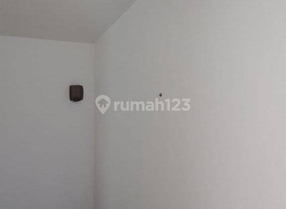 RUMAH KEREN 2 LANTAI MINIMALIS MODERN FULL FURNISHED SIAP HUNI DI SUMMARECON CLUSTER FLORA BANDUNG 2