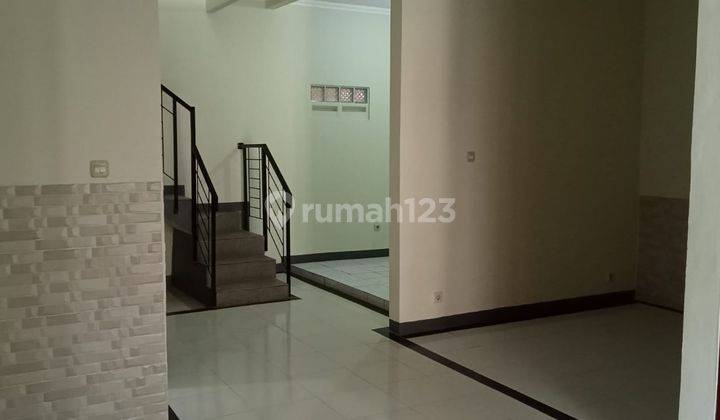 RUMAH MINIMALIS NYAMAN TERAWAT 2 LANTAI SIAP HUNI DI PERMATA KOPO BANDUNG 2