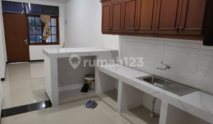 RUMAH KEREN MINIMALIS MODERN 2 LANTAI SIAP HUNI DI BUMI KOPO KENCANA BKK BANDUNG 2