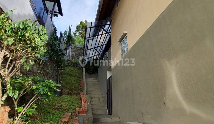 Rumah Cantik Nyaman 2 Lantai Full Furnished Siap Huni Di Dago Pakar Bandung 2