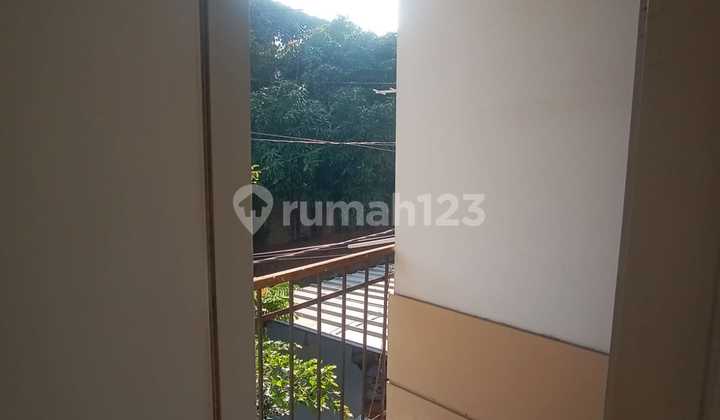 RUMAH NYAMAN MINIMALIS 2 LANTAI SIAP HUNI DI CIJERAH BANDUNG 2