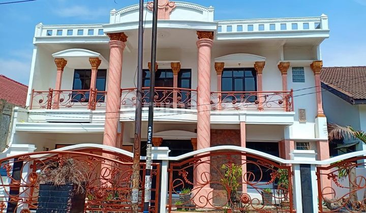 RUMAH MEWAH MINIMALIS MODERN STRATEGIS SIAP HUNI DI CIJAURA BUAH BATU BANDUNG