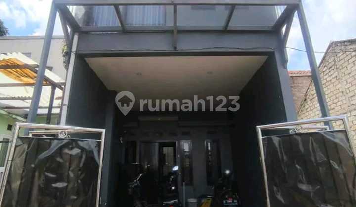 RUMAH BARU 2 LANTAI MINIMALIS LINGKUNGAN NYAMAN SIAP HUNI DI CIHANJUANG BANDUNG RUMAH BARU 2 LANTAI MINIMALIS LINGKUNGAN NYAMAN SIAP HUNI DI CIHANJUANG BANDUNG